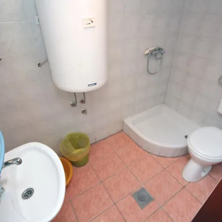 Twin Podaca 2613h 招待所 3*